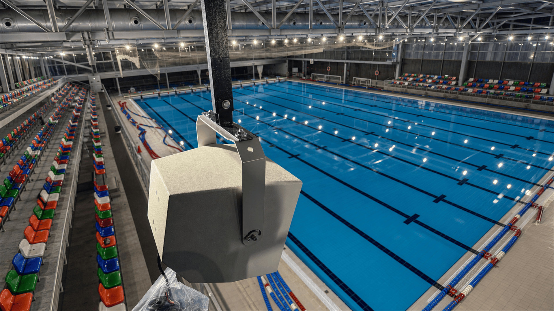 Renovación del sistema de megafonía de la Piscina Olímpica Municipal de Castellón