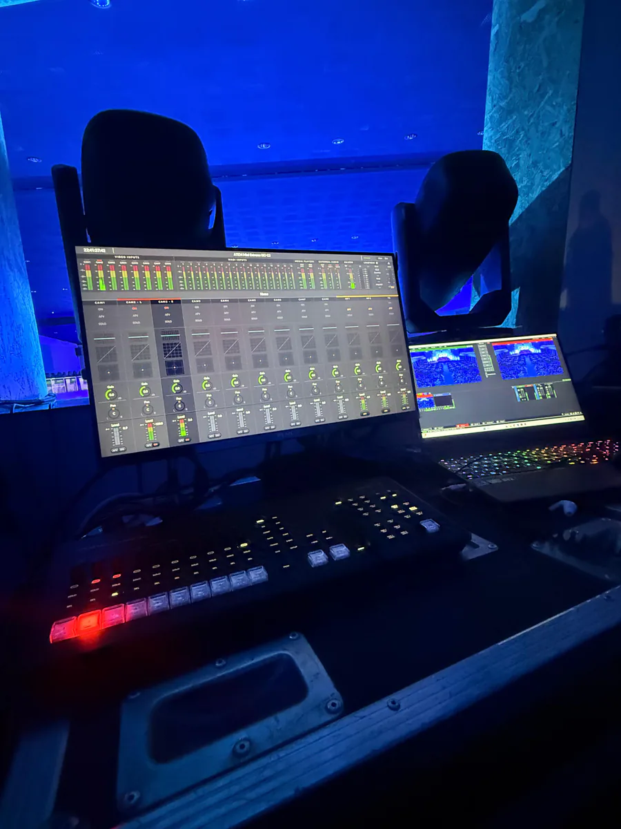 Puesto técnico de mezcla de audio y vídeo de las Galanías de Castellón 2025